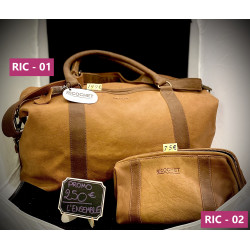 Ensemble de voyage : sac et trousse de toilette